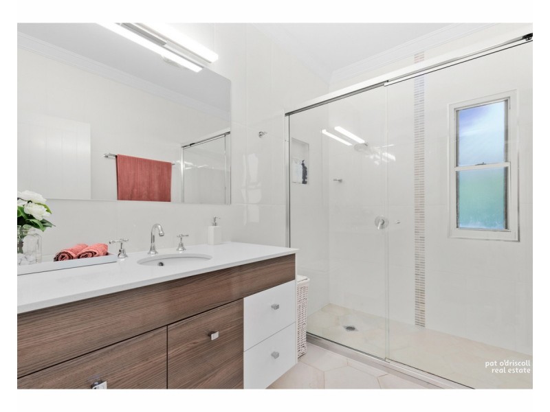 15 Rudd Street, The Range QLD 4700