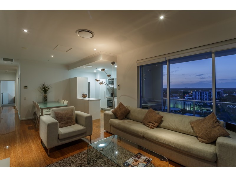 1203/102 Victoria Parade, Rockhampton City QLD 4700