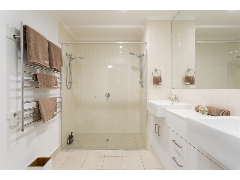 1203/102 Victoria Parade, Rockhampton City QLD 4700