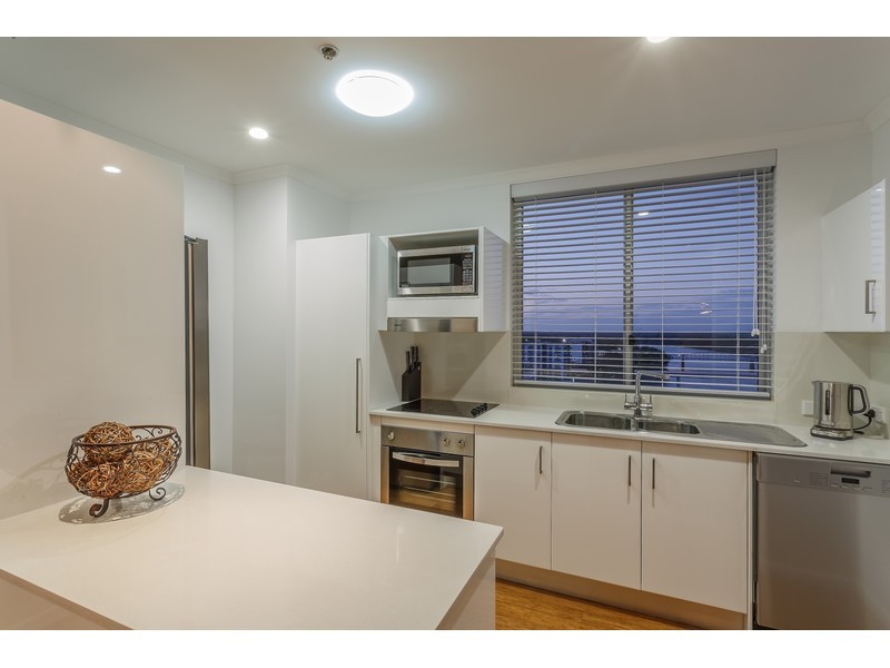 1203/102 Victoria Parade, Rockhampton City QLD 4700