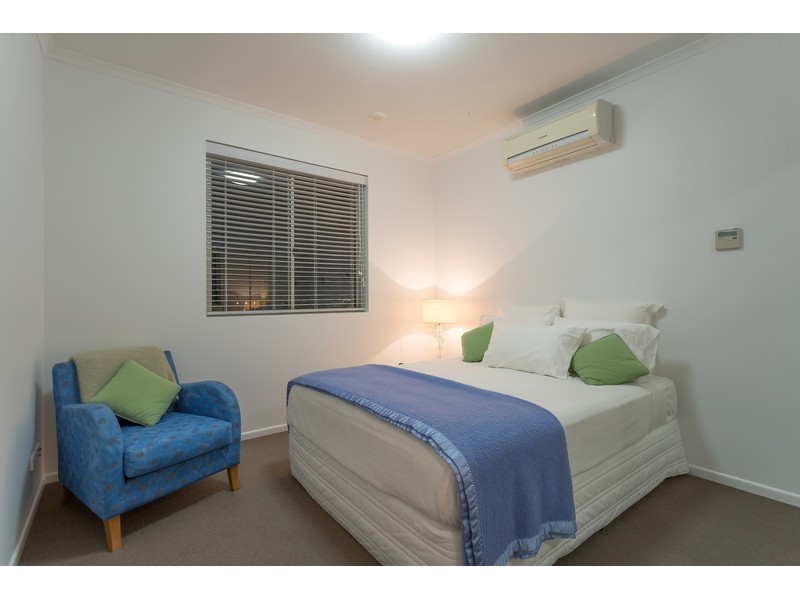 1203/102 Victoria Parade, Rockhampton City QLD 4700