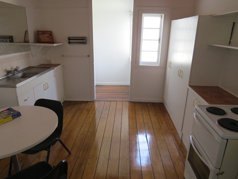 383 Bolsover Street, Depot Hill QLD 4700