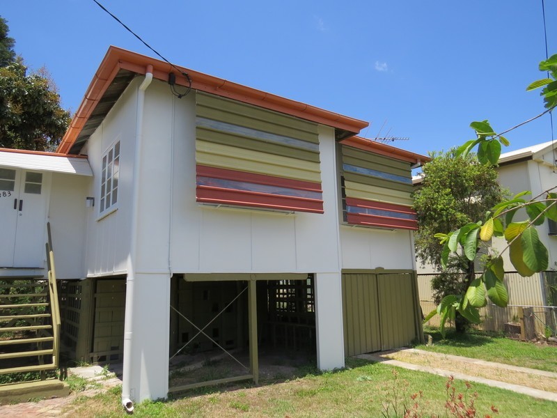 383 Bolsover Street, Depot Hill QLD 4700