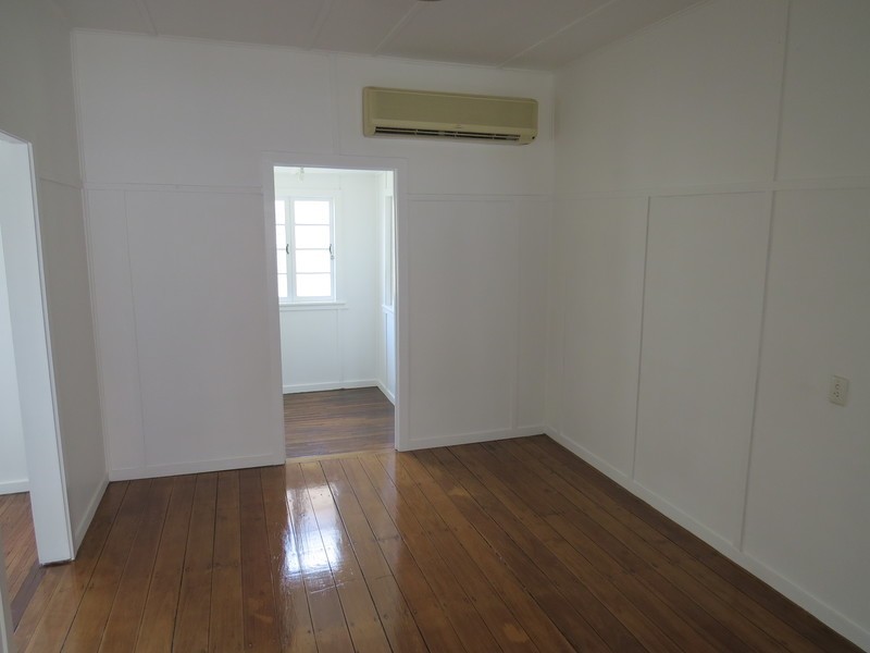 383 Bolsover Street, Depot Hill QLD 4700