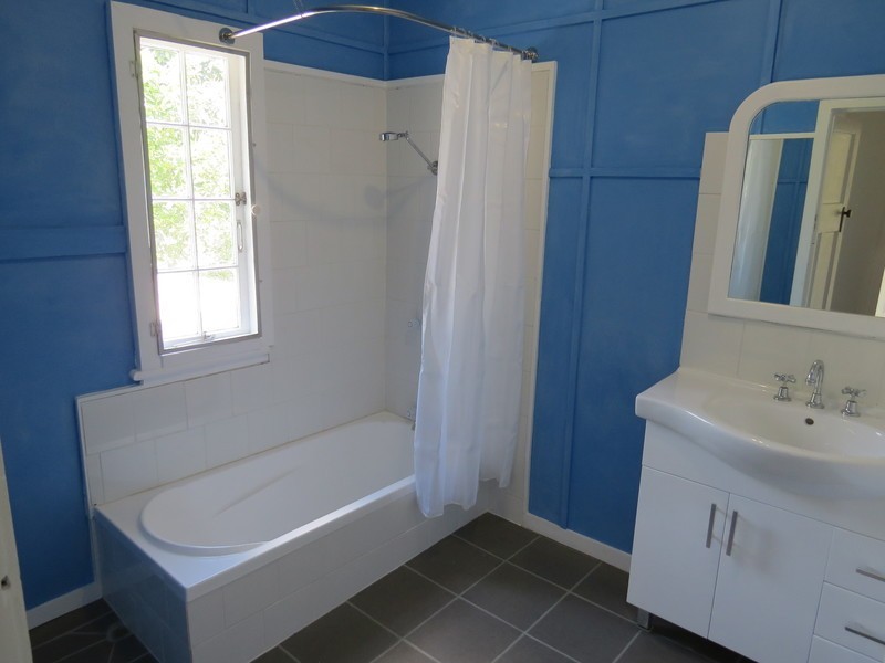 383 Bolsover Street, Depot Hill QLD 4700