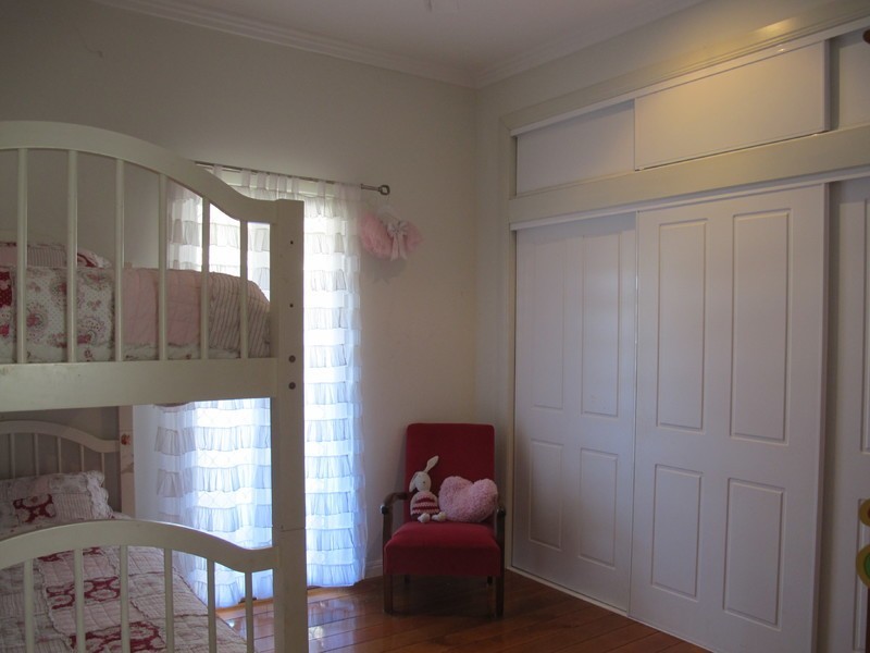 5 Lamington St, The Range QLD 4700