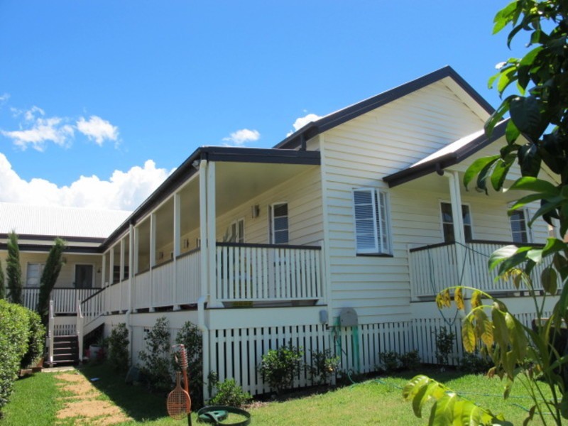 5 Lamington St, The Range QLD 4700