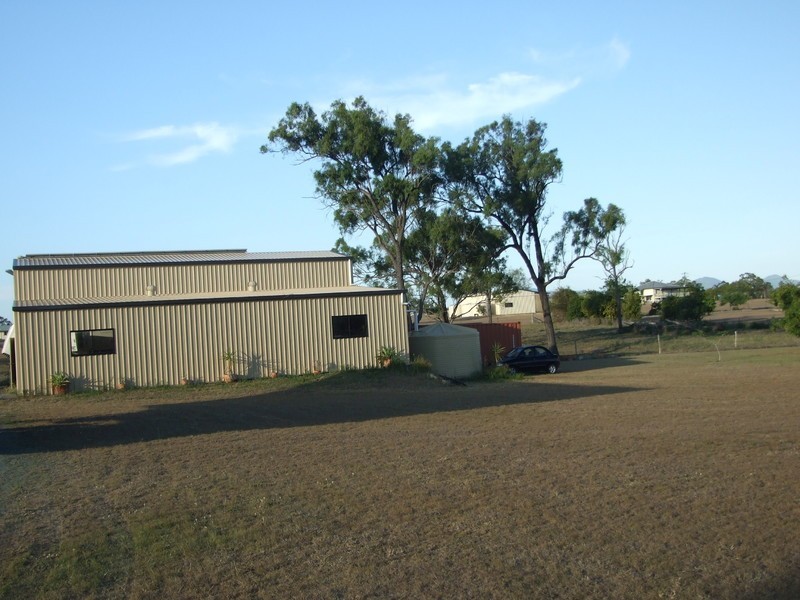 27 Huff Street, Gracemere QLD 4702