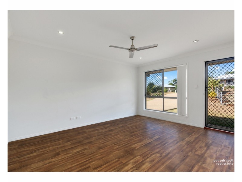 125 Constance Avenue, Rockyview QLD 4701