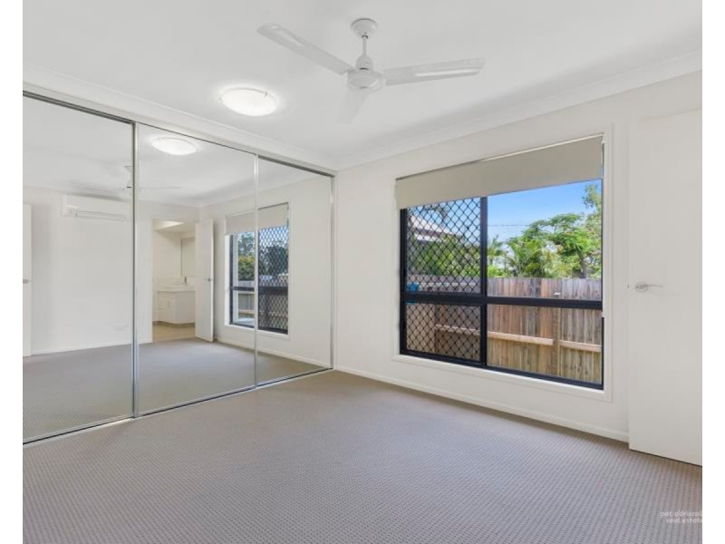 1/4 Glenmore Road, Park Avenue QLD 4701
