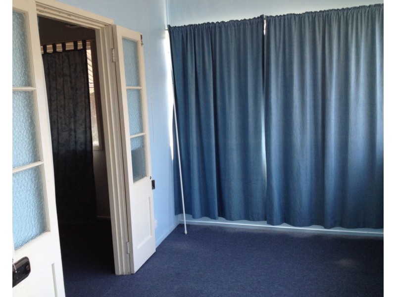 250 Noel Street, Berserker QLD 4701