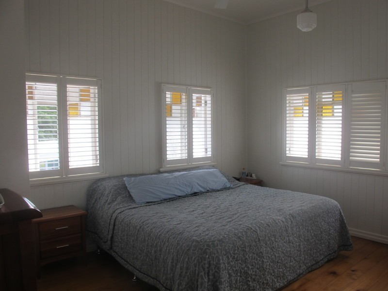 8 Reservoir St, The Range QLD 4700