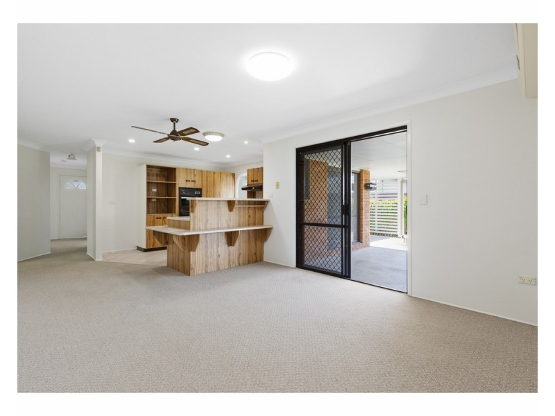 10 Hinton Street, Koongal QLD 4701
