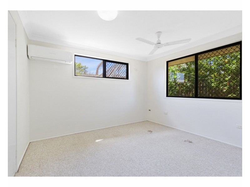 10 Hinton Street, Koongal QLD 4701