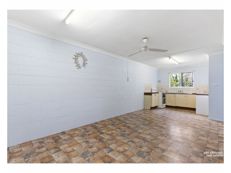 2/2 Hinton Street, Koongal QLD 4701