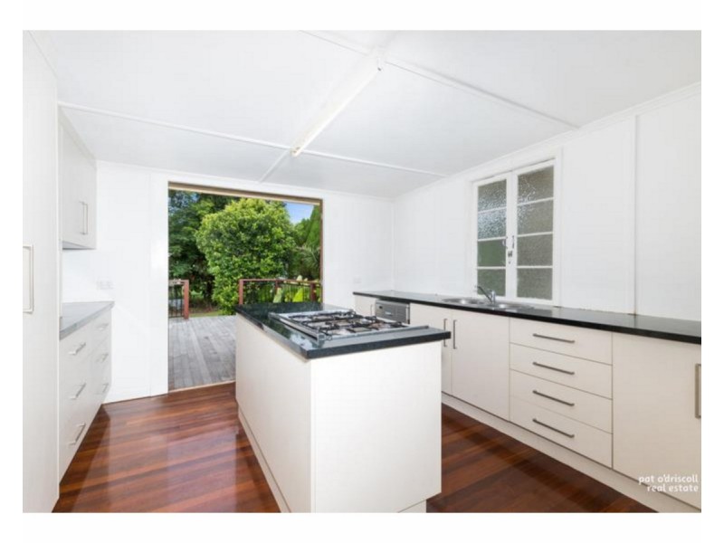 5 Spencer Street, The Range QLD 4700