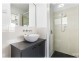 2/249 Mason Street, Koongal QLD 4701