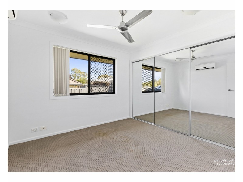 2/249 Mason Street, Koongal QLD 4701