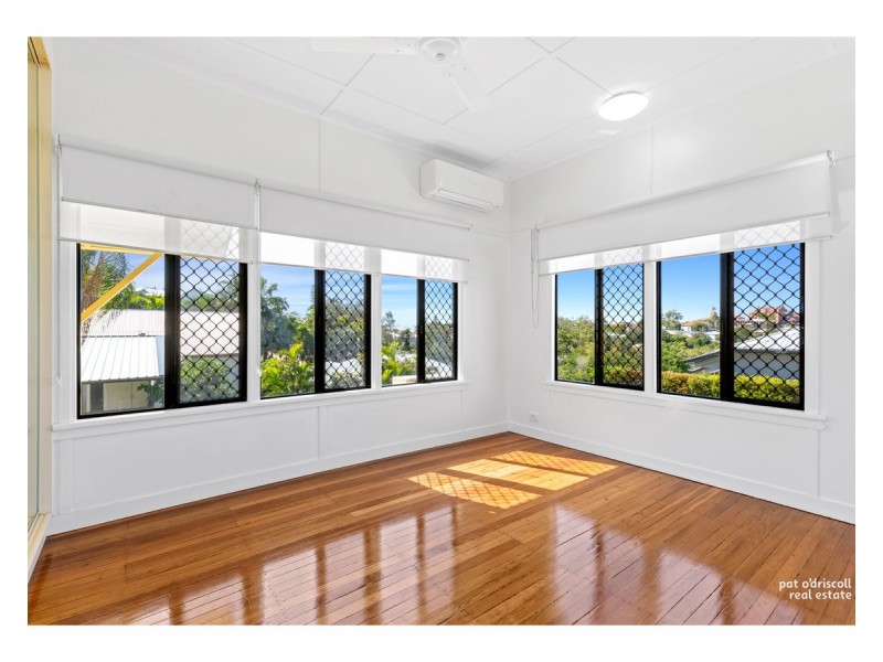 9 Normanby Terrace, The Range QLD 4700