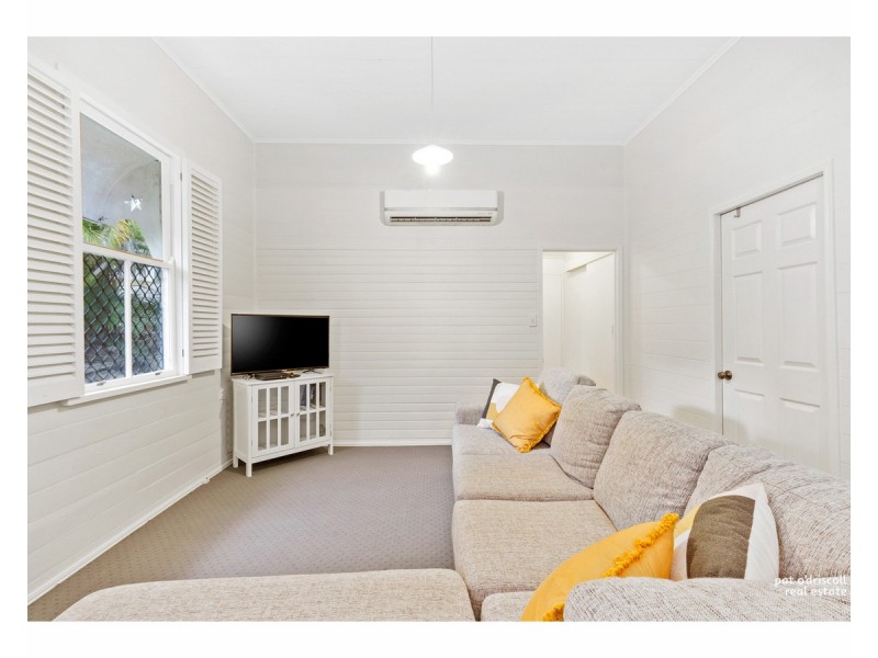 52 Wentworth Terrace, The Range QLD 4700