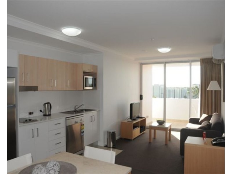 602/102-108 Victoria Parade, Rockhampton QLD 4700