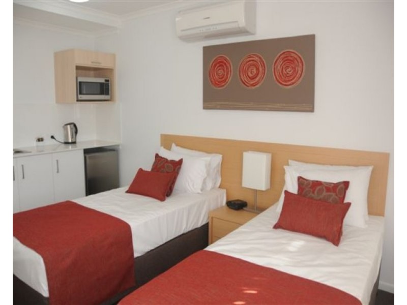 602/102-108 Victoria Parade, Rockhampton QLD 4700