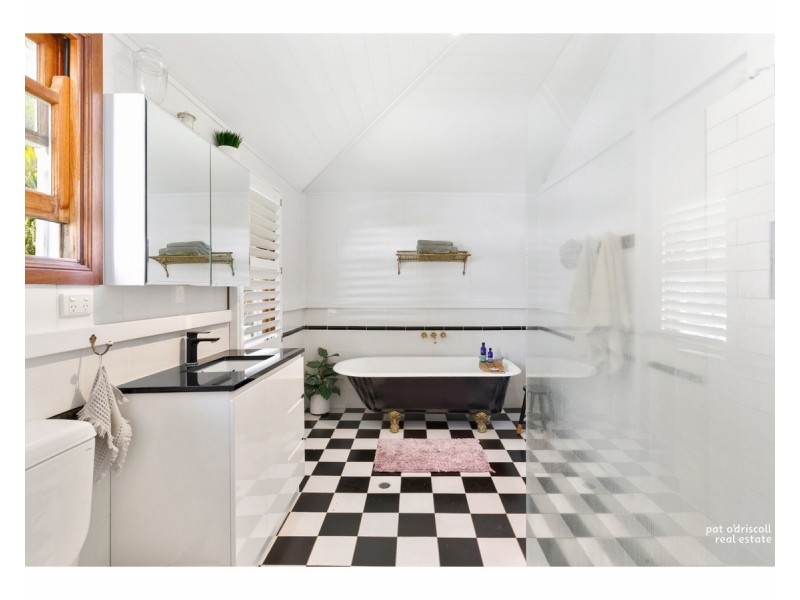 19 Wiseman Street, The Range QLD 4700