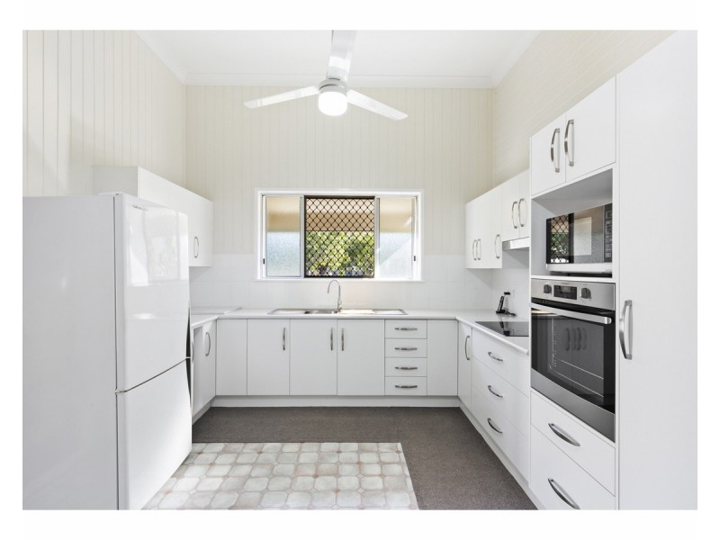 391 Lakes Creek Road, Koongal QLD 4701