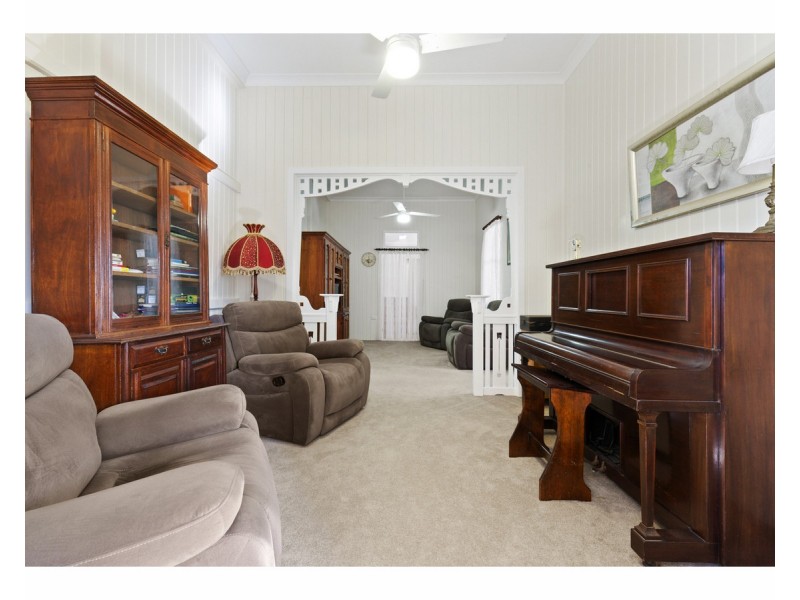 391 Lakes Creek Road, Koongal QLD 4701