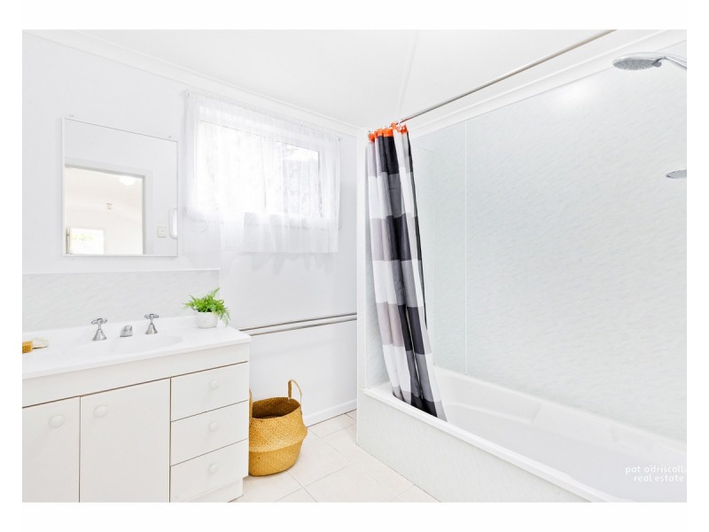 186 Archer Street, The Range QLD 4700