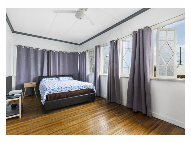 19 Birch Street, Park Avenue QLD 4701