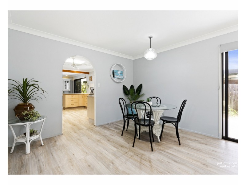 32 Coolwaters Esplanade, Kinka Beach QLD 4703