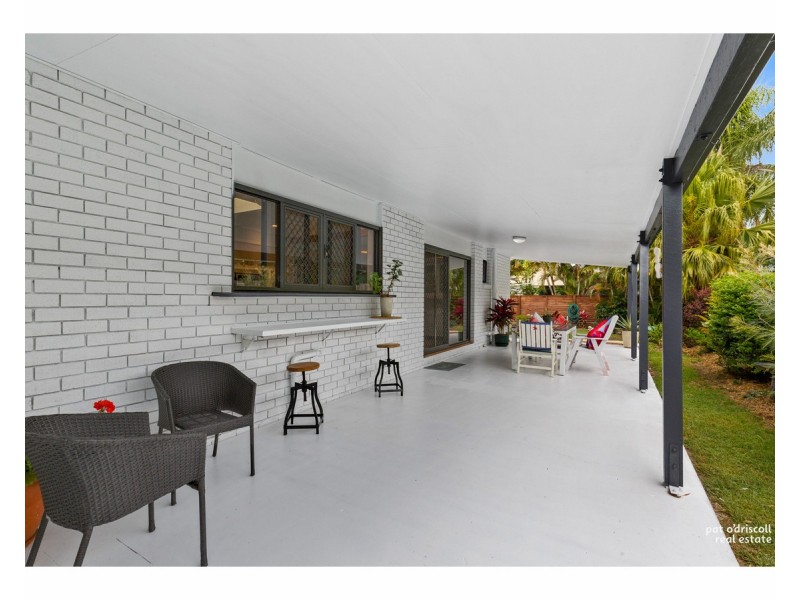 32 Coolwaters Esplanade, Kinka Beach QLD 4703