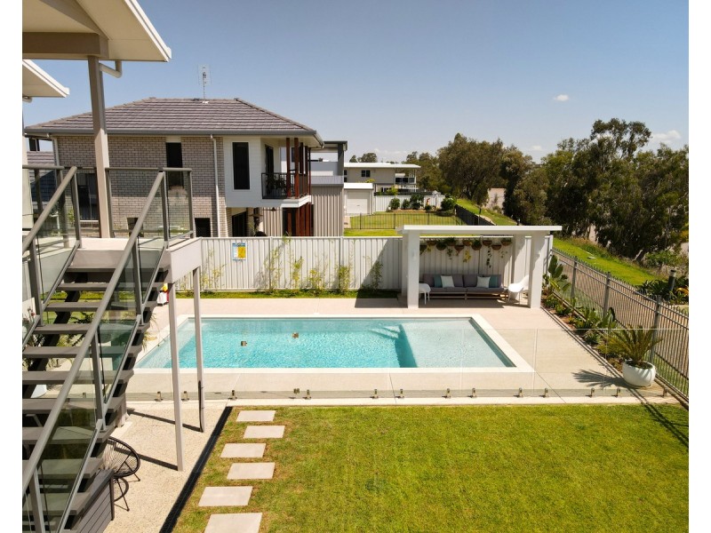 107 LARCOMBE Street, Kawana QLD 4701