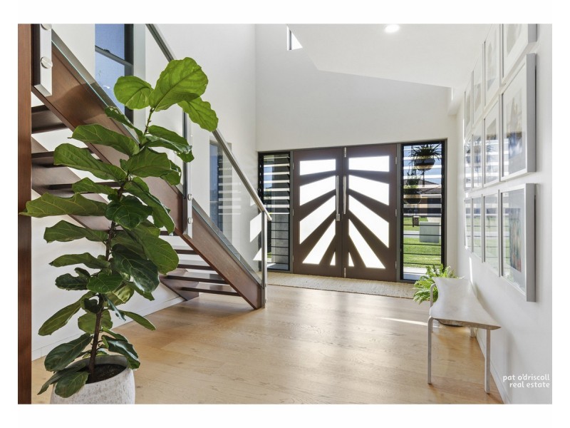 107 LARCOMBE Street, Kawana QLD 4701