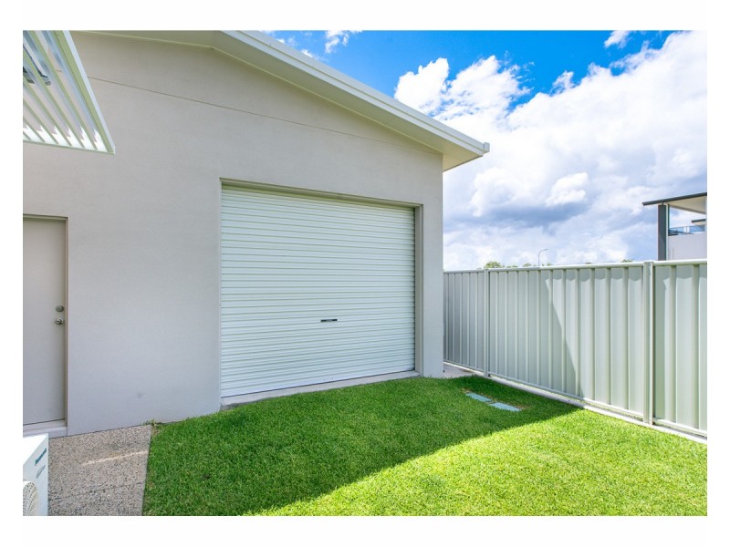 107 LARCOMBE Street, Kawana QLD 4701