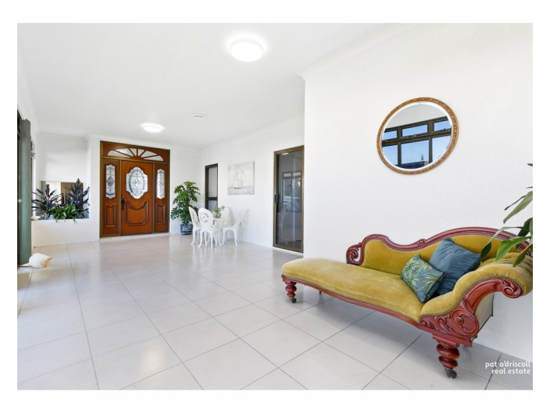 4 Tanby Point Close, Emu Park QLD 4710
