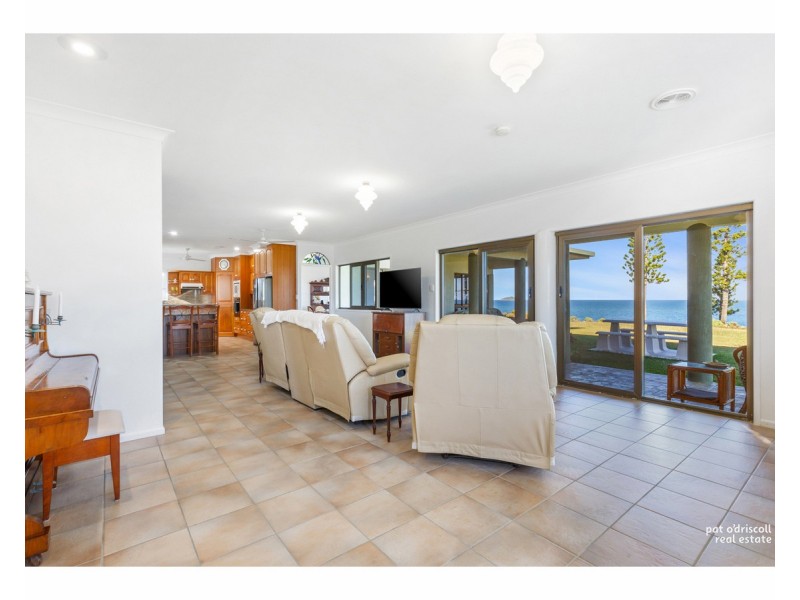 4 Tanby Point Close, Emu Park QLD 4710
