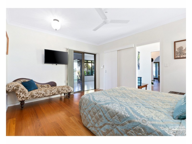 4 Tanby Point Close, Emu Park QLD 4710