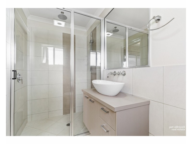 2/93 Talford Street, The Range QLD 4700