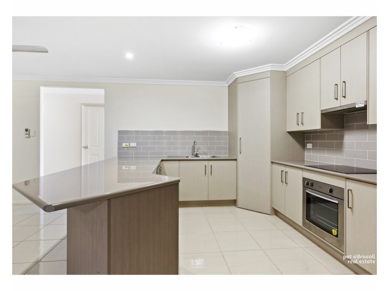 24 Broadhurst Drive, Gracemere QLD 4702