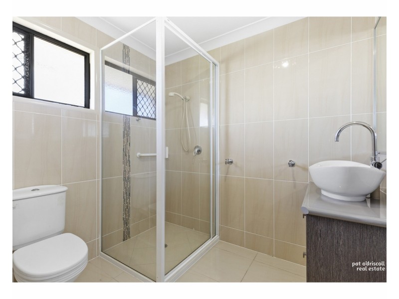 24 Broadhurst Drive, Gracemere QLD 4702