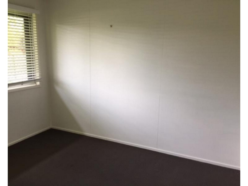 95 Stenlake Avenue, Kawana QLD 4701