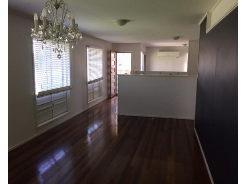 95 Stenlake Avenue, Kawana QLD 4701