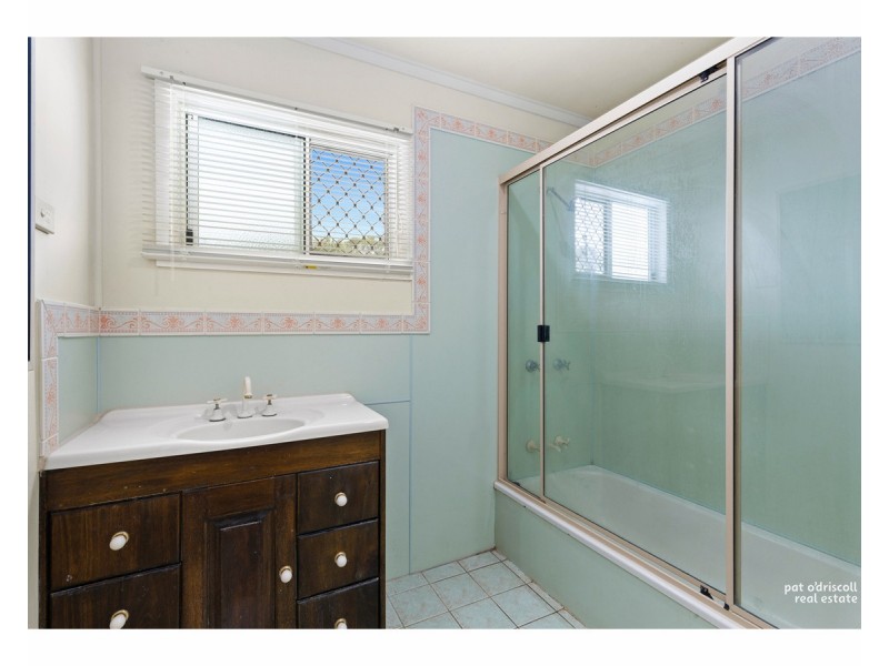 100 Stewart Street, Frenchville QLD 4701