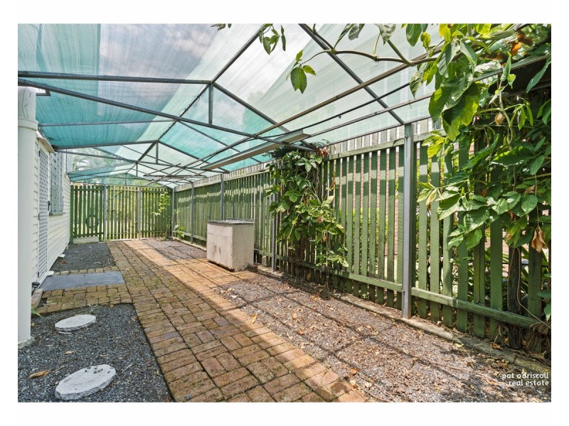 100 Stewart Street, Frenchville QLD 4701