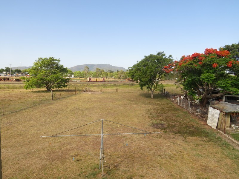 229 Kent, Depot Hill QLD 4700