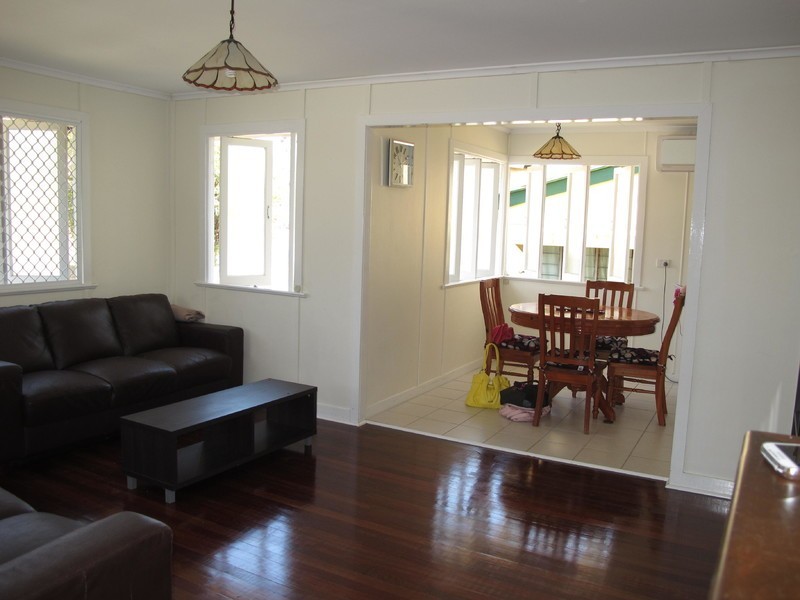 32 Caroline Street, Allenstown QLD 4700