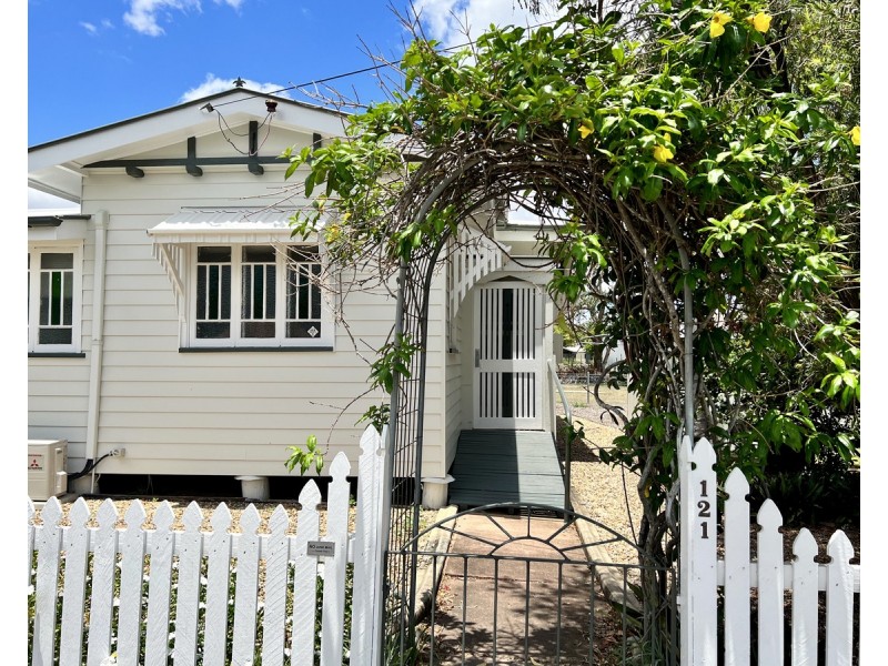 121 Stanley Street, Allenstown QLD 4700