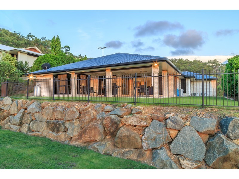 11 Greenwood Close, Frenchville QLD 4701